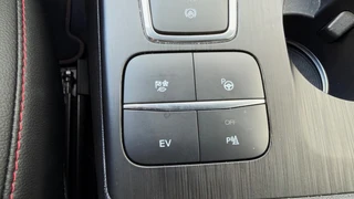 Ford Kuga – thumbnail 12