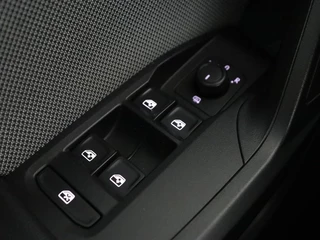 SEAT Leon – thumbnail 16