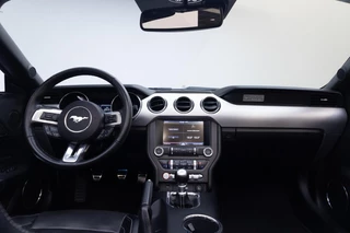 Ford Mustang – thumbnail 16