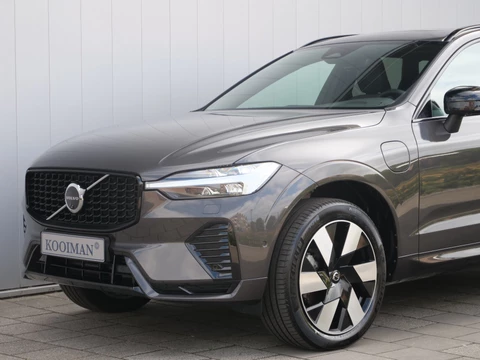 Volvo XC60 2.0 T8 Plug-in hybrid AWD Plus Dark 455 Pk Automaat Navi / DAB / Leer / Camera / 20 inch / Pano-dak