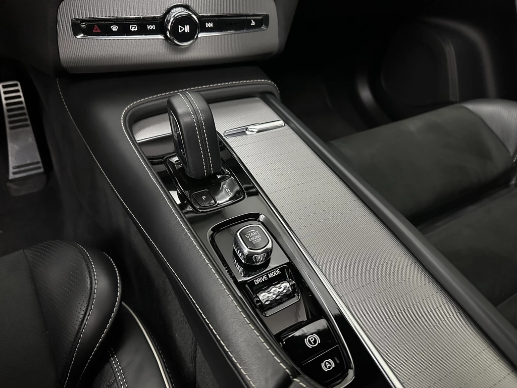 Volvo XC90 – foto 35