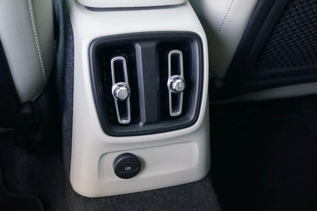 Volvo XC40 – foto 34