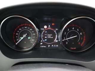 Jaguar E-PACE – thumbnail 43