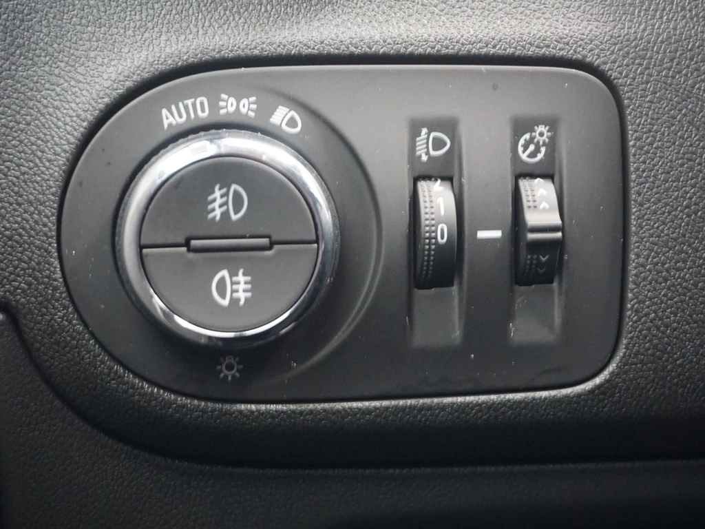 Opel Crossland – foto 13