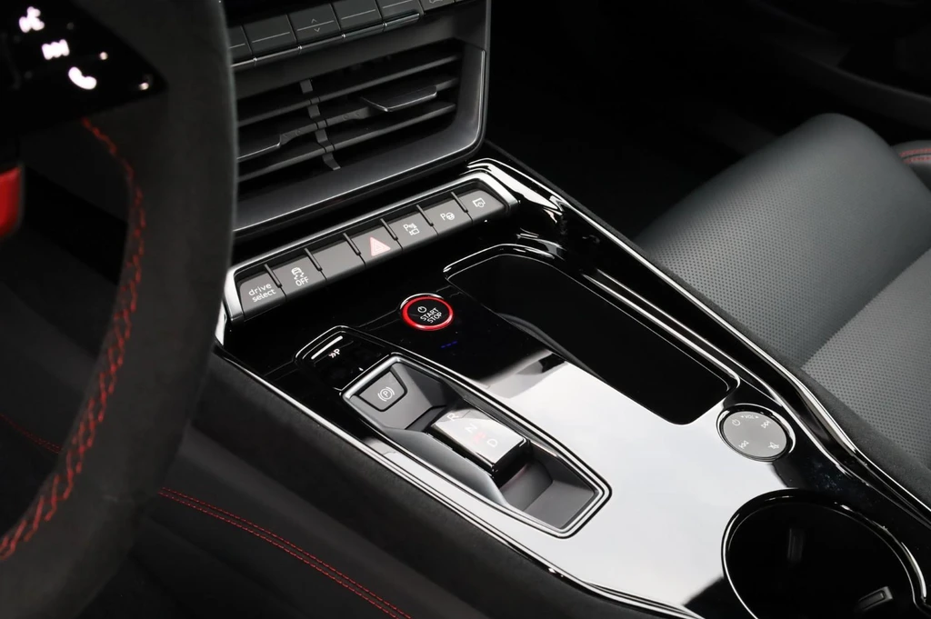 Audi e-tron GT – foto 27