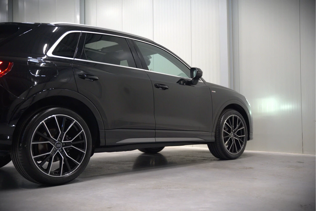 Audi Q3 – foto 12