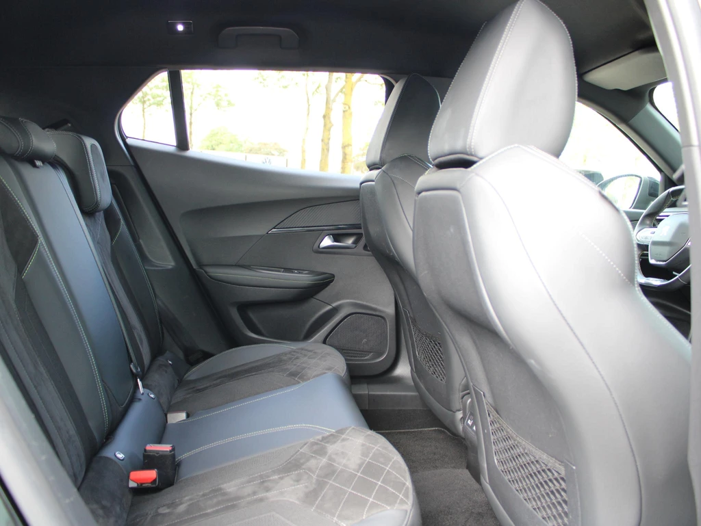 Peugeot e-2008 – foto 10