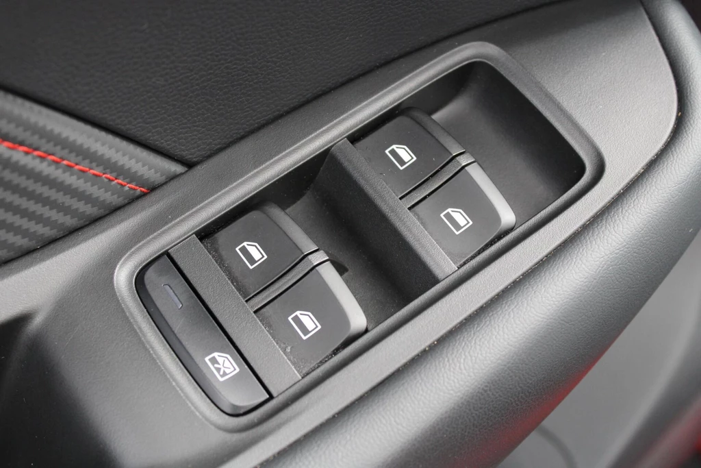 MG ZS EV – foto 25