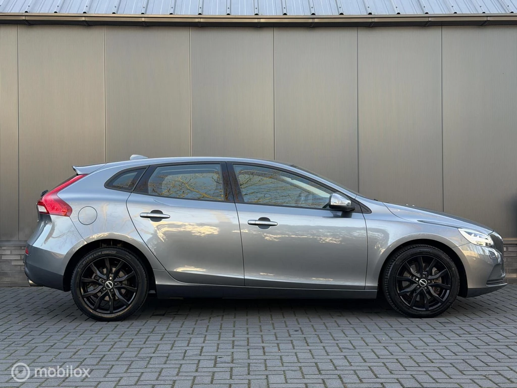 Volvo V40 – foto 12