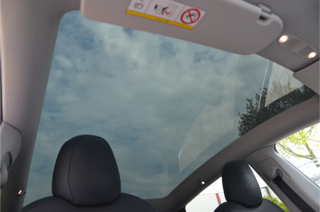 Tesla Model Y – foto 6