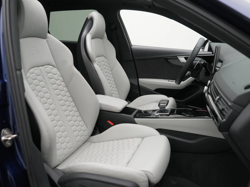 Audi RS4 – foto 48