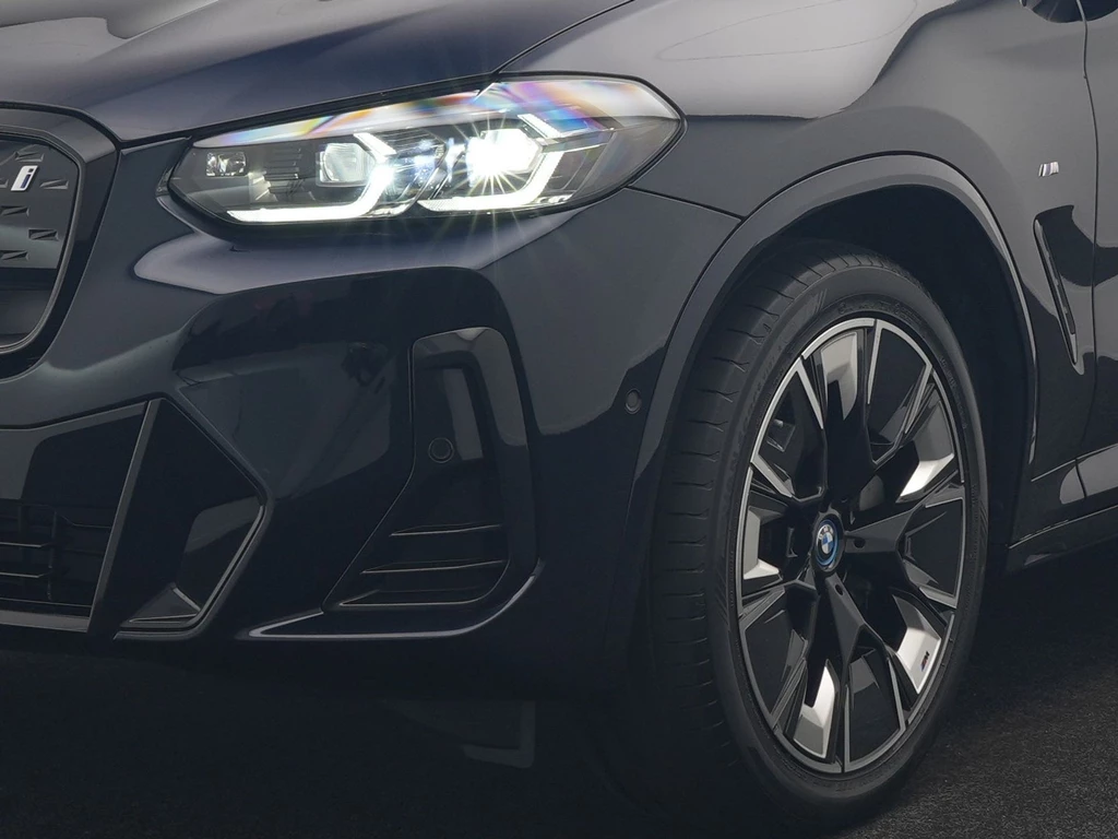 BMW iX3 – foto 16