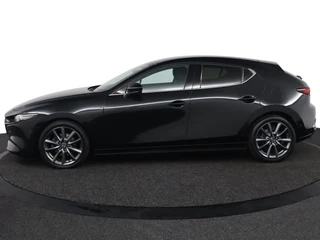 Mazda 3 – thumbnail 2