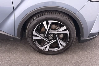 Toyota C-HR – thumbnail 7