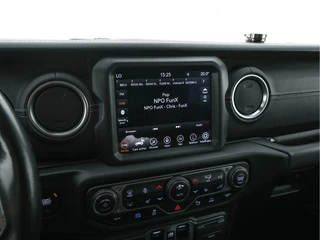 Jeep Wrangler – thumbnail 18