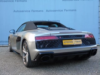 Audi R8 – thumbnail 18
