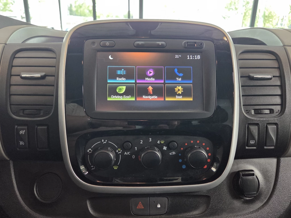Renault Trafic – foto 24