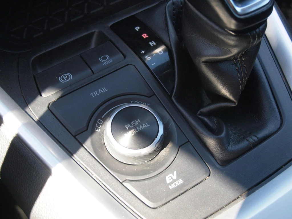 Toyota RAV4 – foto 24