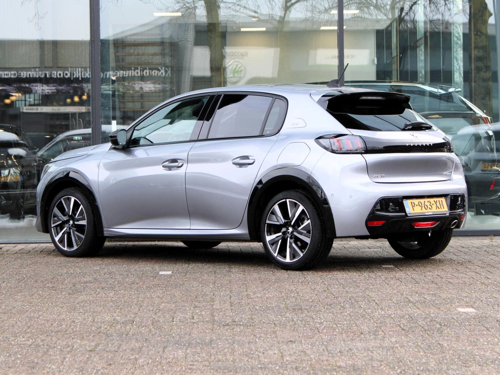 Peugeot 208 – foto 2