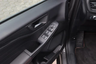 Ford Kuga – thumbnail 22