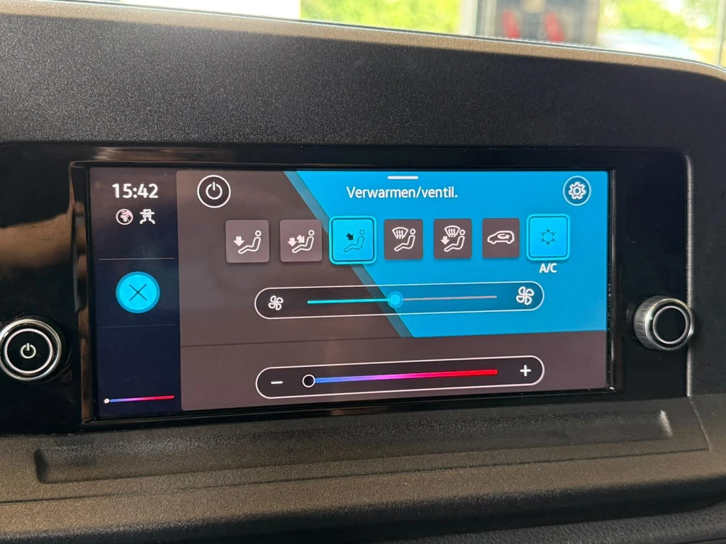 Volkswagen Caddy – foto 28