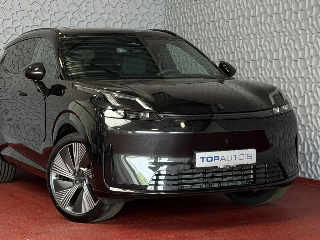 Lynk & Co 08 – foto 13