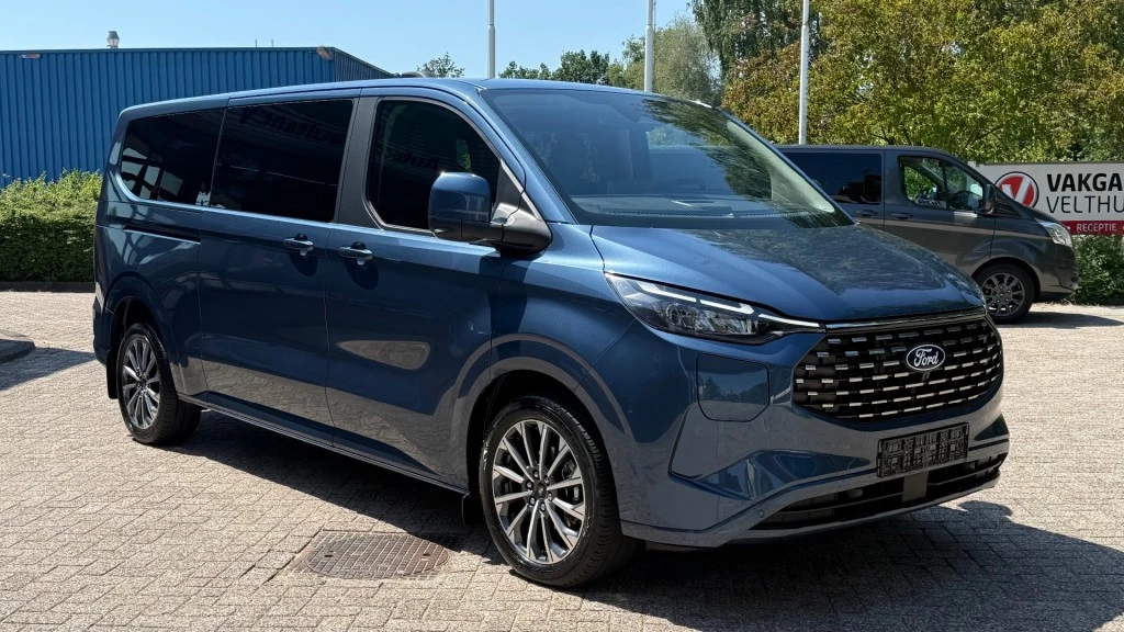 Ford Tourneo Custom – foto 7