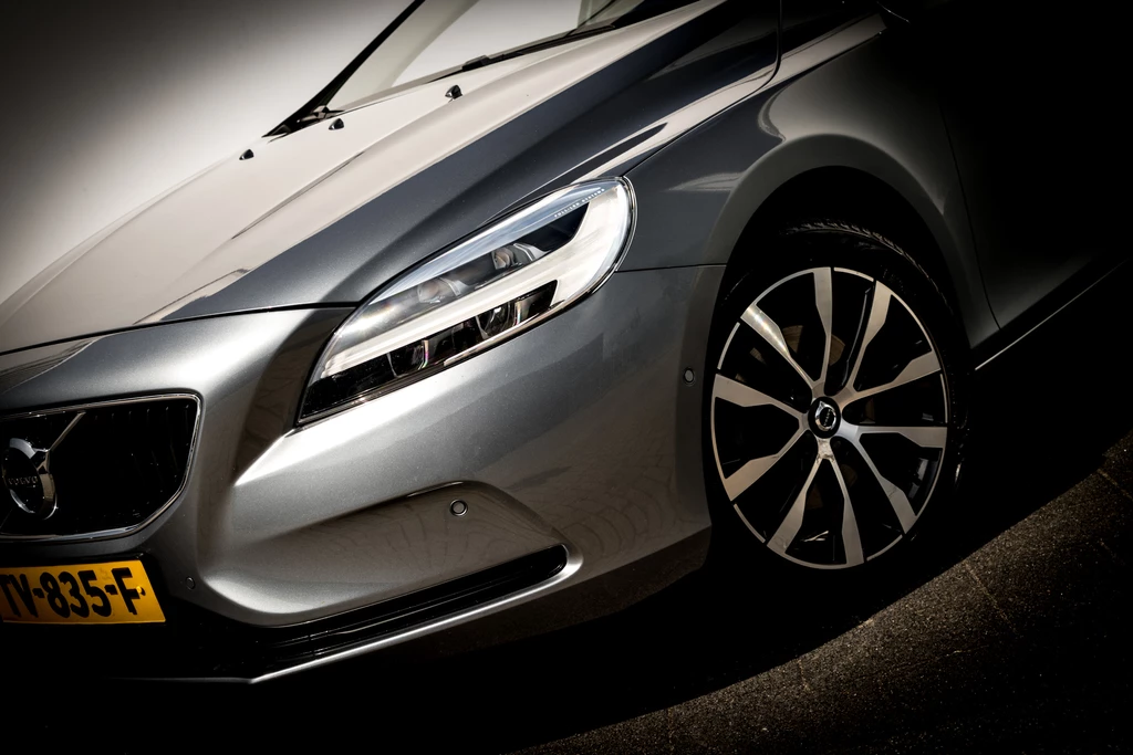 Volvo V40 – foto 17