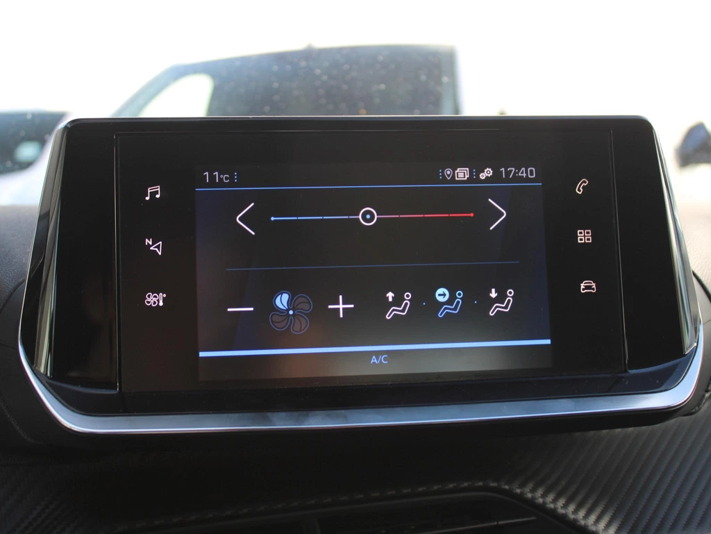 Peugeot 208 – foto 19