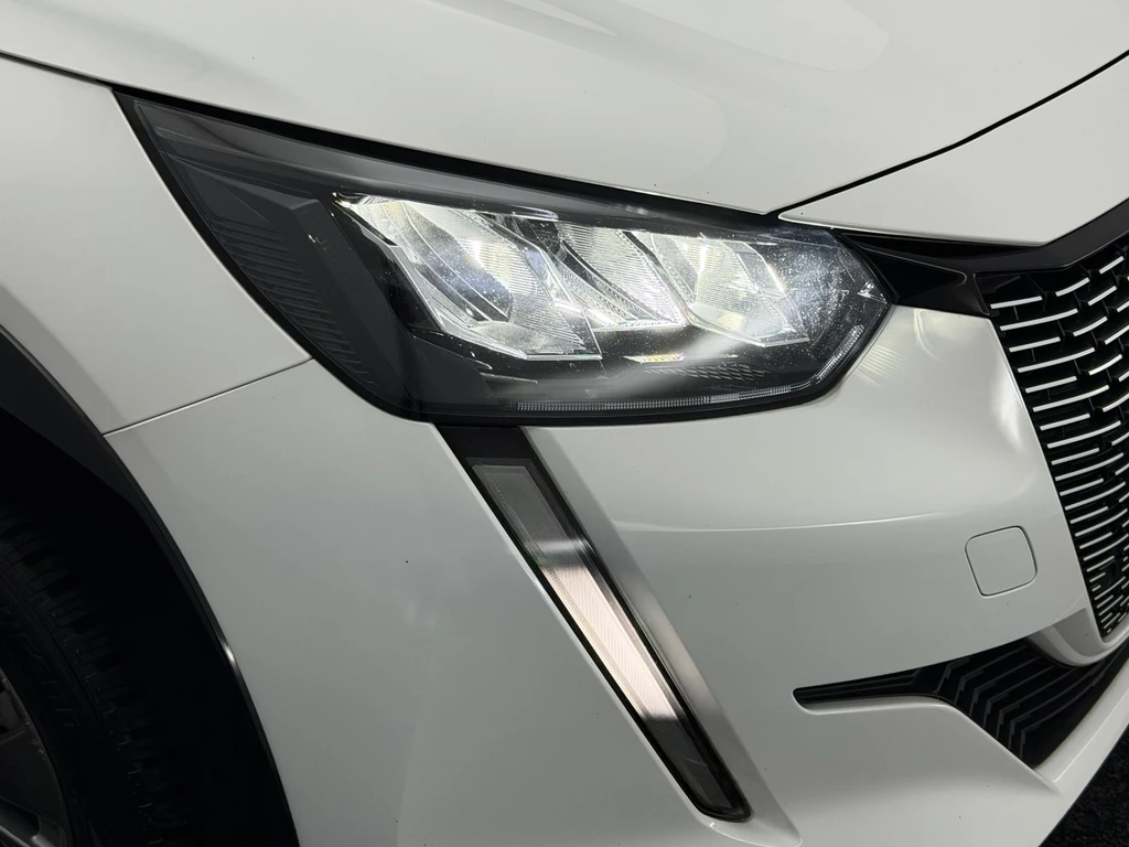 Peugeot e-208 – foto 29