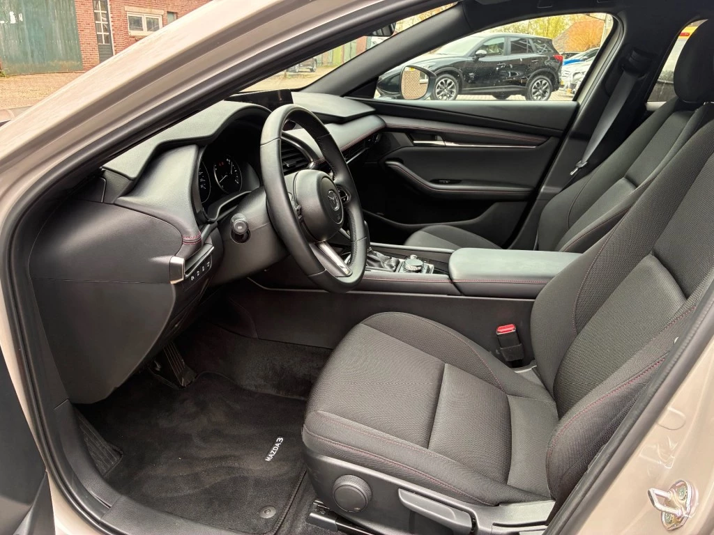 Mazda 3 – foto 10