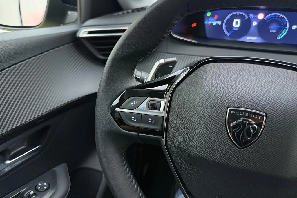 Peugeot 208 – foto 28
