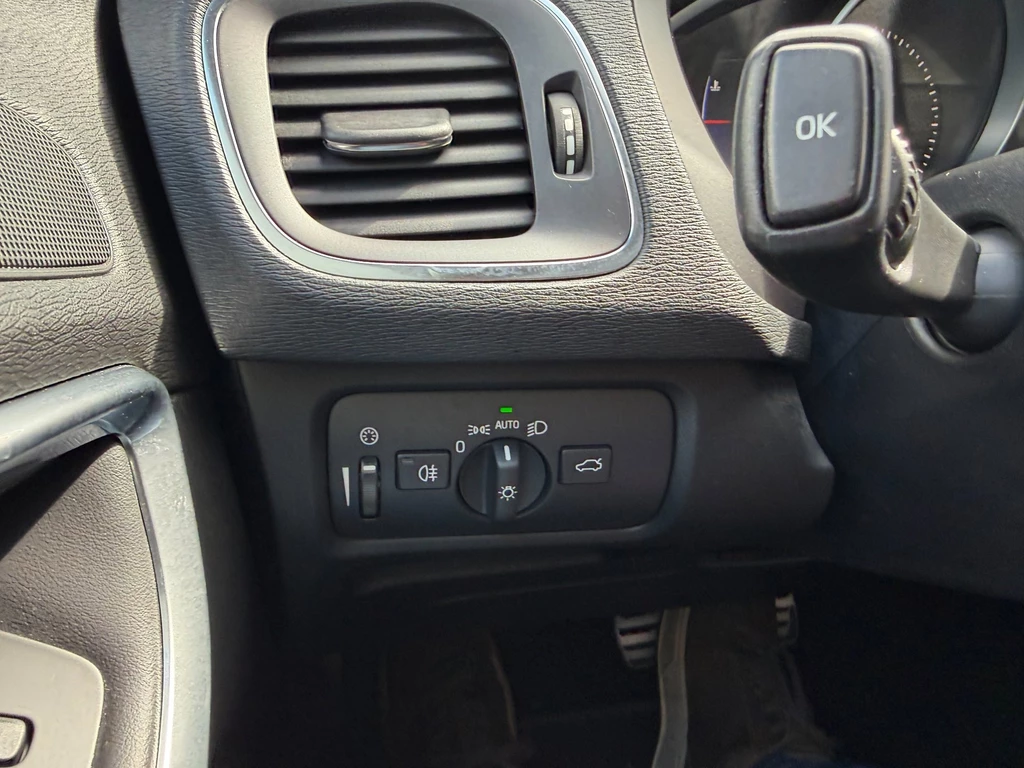 Volvo V40 – foto 17