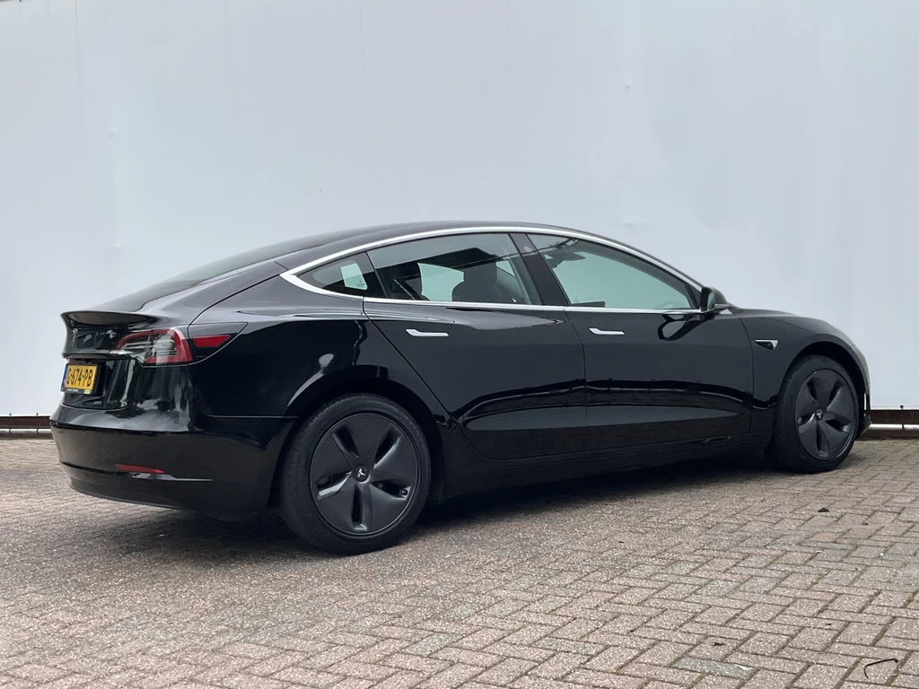 Tesla Model 3 – foto 9