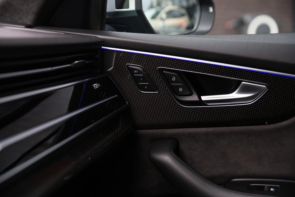 Audi SQ8 – foto 35