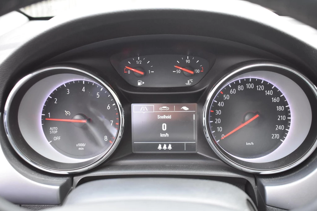 Opel Astra – foto 11