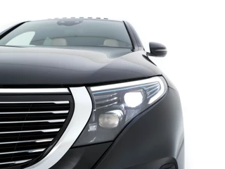 Mercedes-Benz EQC – thumbnail 32