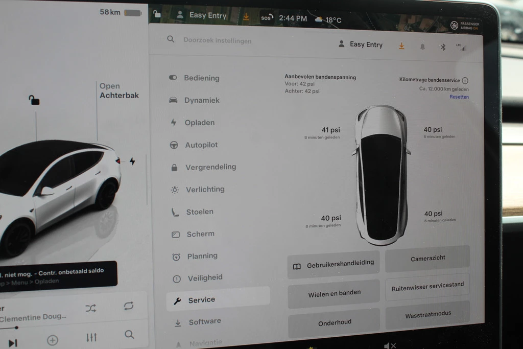 Tesla Model Y – foto 24