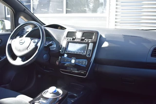 Nissan Leaf – thumbnail 38