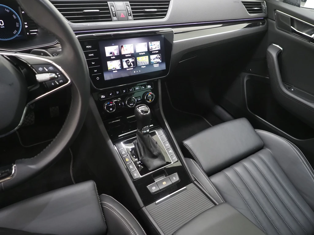 Škoda Superb – foto 39