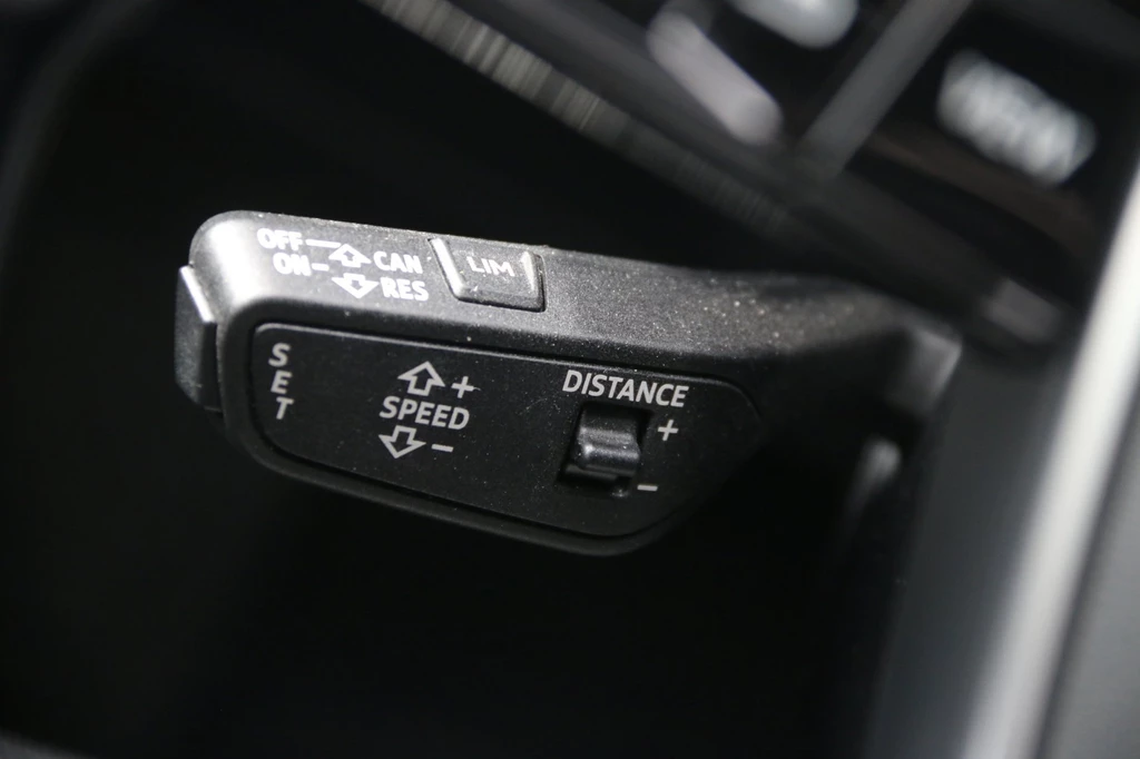 Audi e-tron – foto 18