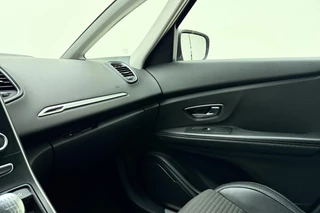 Renault Scénic – thumbnail 29
