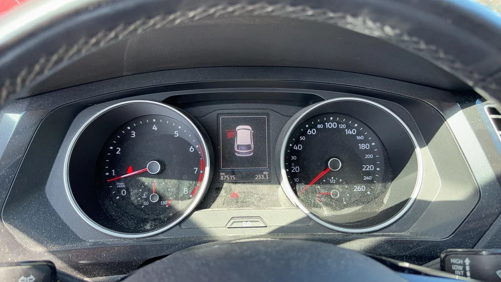 Volkswagen Tiguan – foto 8