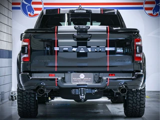Dodge Ram 1500 – thumbnail 1