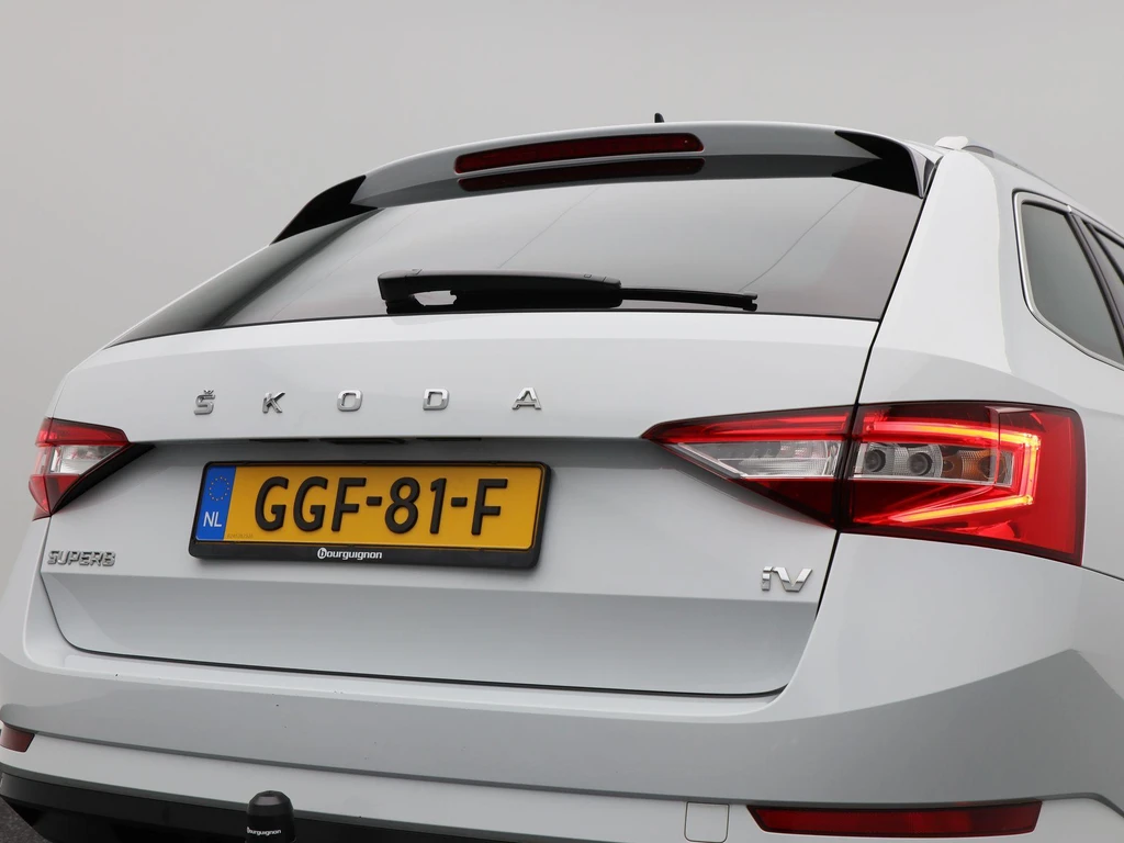 Škoda Superb – foto 15