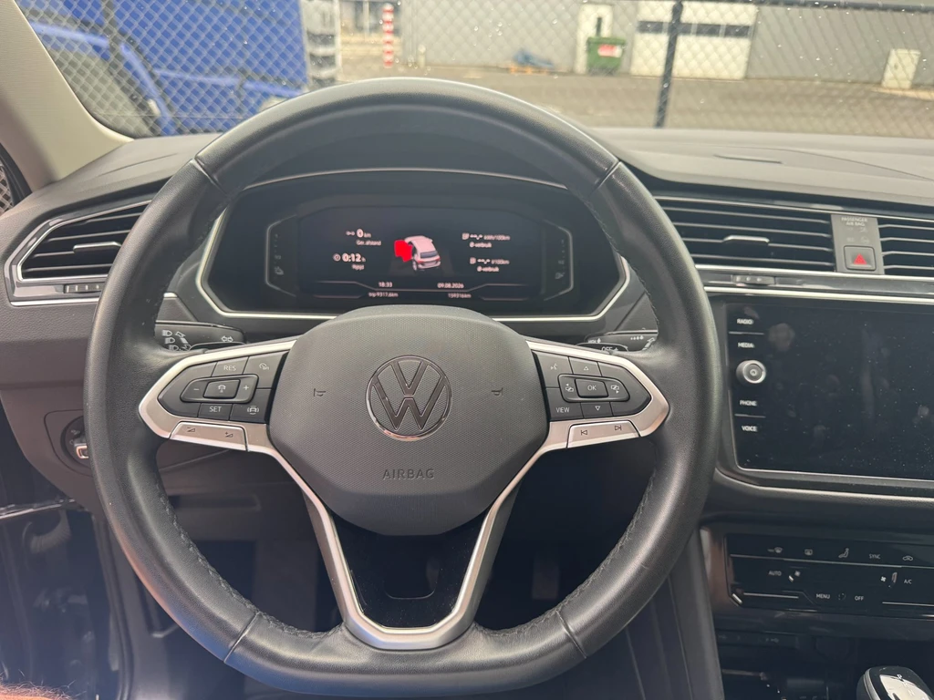 Volkswagen Tiguan – foto 22