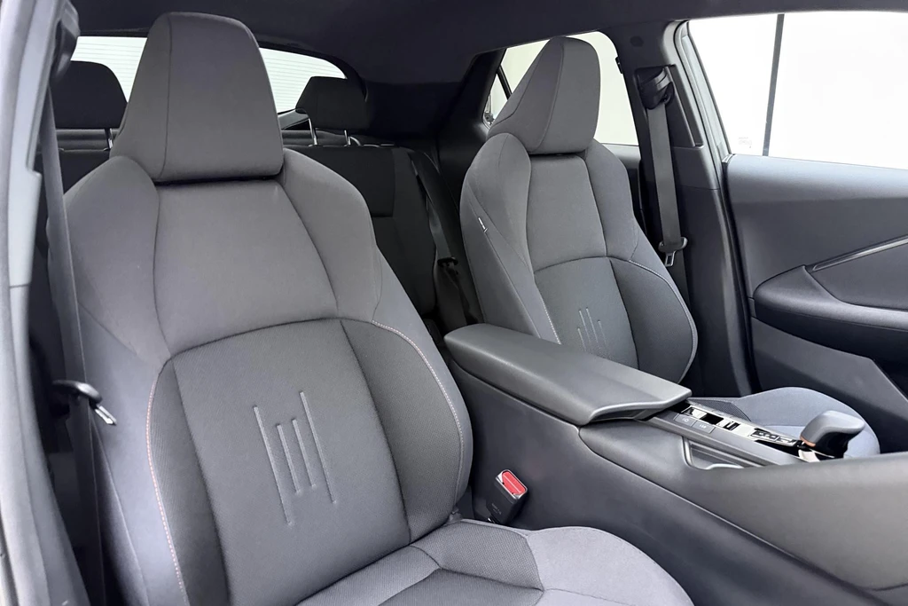 Toyota C-HR – foto 15
