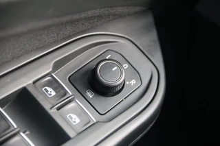 Volkswagen Golf – thumbnail 23