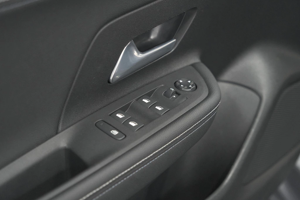 Opel Mokka – foto 32