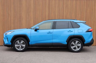 Toyota RAV4 – thumbnail 3